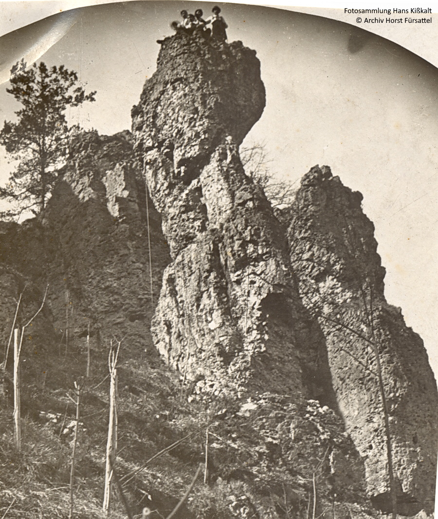 Historsche Aufnahme Klettern im Frankenjura am Allgäuer Turm bei Rothenbruck (Neuhaus-Pegnitz)