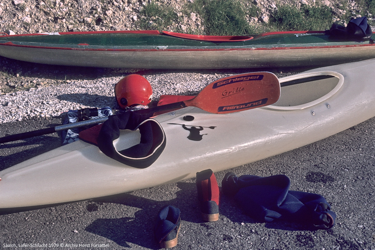 Wildwasser-Ausrüstung im Jahr 1979; Klepper K3 Polyethylen Kajak